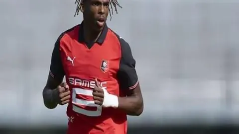 45岁生日临近，罗纳尔多户外烧烤美照泄露，庆生派对预热启动